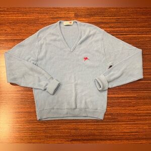 The Montgomery Ward Vintage light blue V-neck sweater size large VGUC